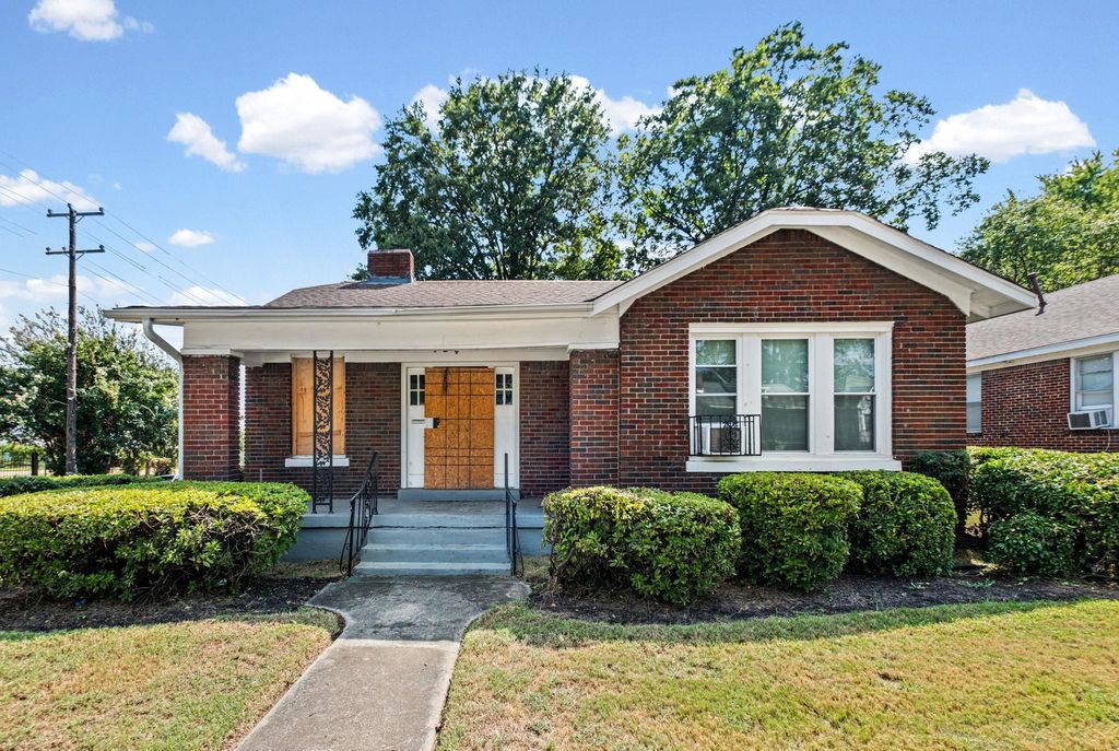 615 E MALLORY AVE, Memphis, TN 38106