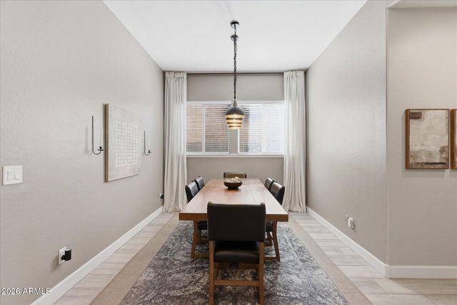 9937 E Tesla Avenue, Mesa, AZ 85212