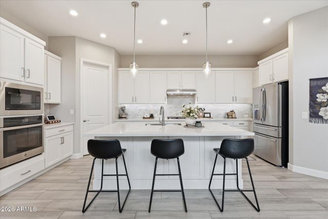 9937 E Tesla Avenue, Mesa, AZ 85212
