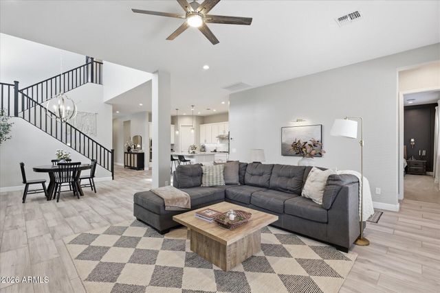 9937 E Tesla Avenue, Mesa, AZ 85212
