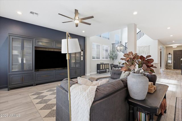 9937 E Tesla Avenue, Mesa, AZ 85212