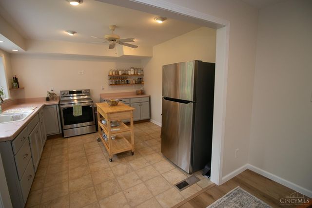 10 Highridge Drive, Loveland, OH 45140