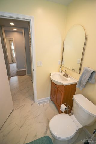 10 Highridge Drive, Loveland, OH 45140