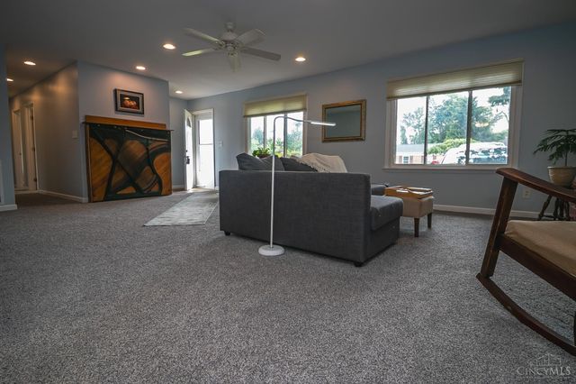 10 Highridge Drive, Loveland, OH 45140