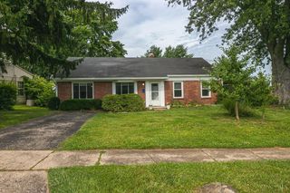 10 Highridge Drive, Loveland, OH 45140