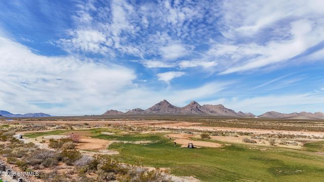 7712 Celestial Street, Las Cruces, NM 88012