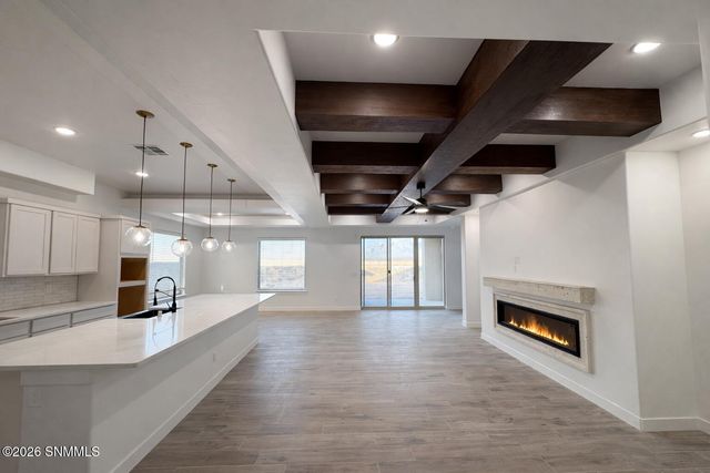 7712 Celestial Street, Las Cruces, NM 88012