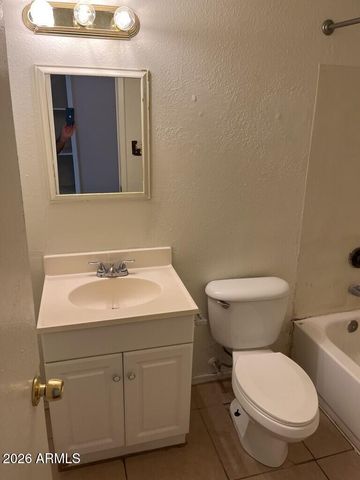 4003 S 45TH Street, Phoenix, AZ 85040