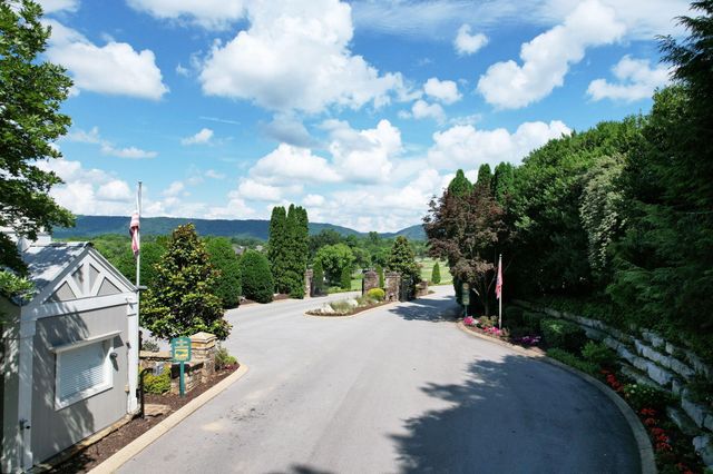 7345 Splendid View Drive, Ooltewah, TN 37363