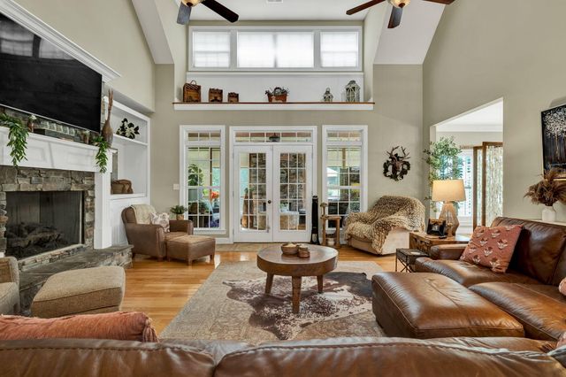 7345 Splendid View Drive, Ooltewah, TN 37363