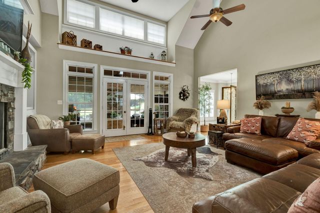 7345 Splendid View Drive, Ooltewah, TN 37363