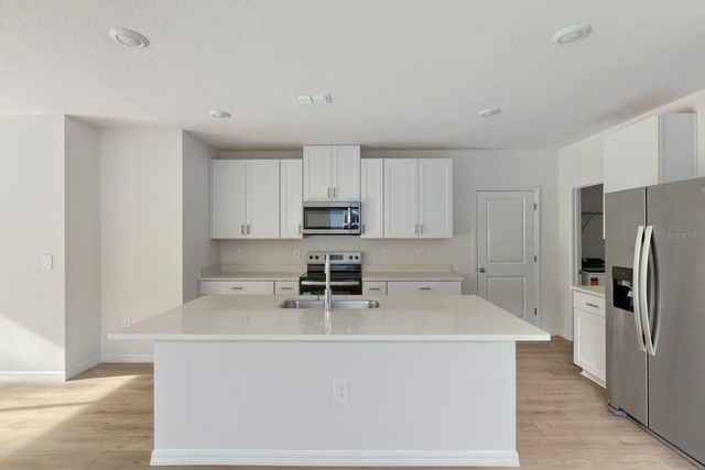 7426 MIA VINE DRIVE, Brooksville, FL 34601