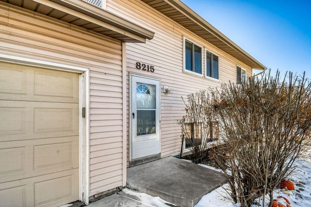 8215 Janero Avenue S, Cottage Grove, MN 55016