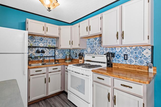 8215 Janero Avenue S, Cottage Grove, MN 55016