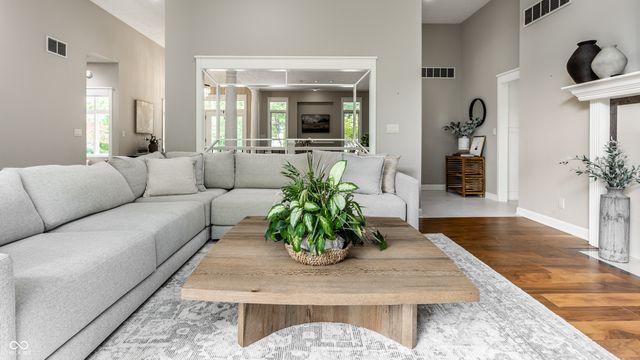 8040 88th Street W, Indianapolis, IN 46278