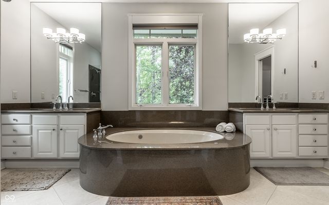 8040 88th Street W, Indianapolis, IN 46278