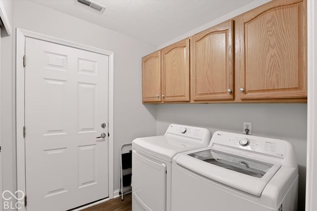16628 Brownstone Court, Westfield, IN 46074