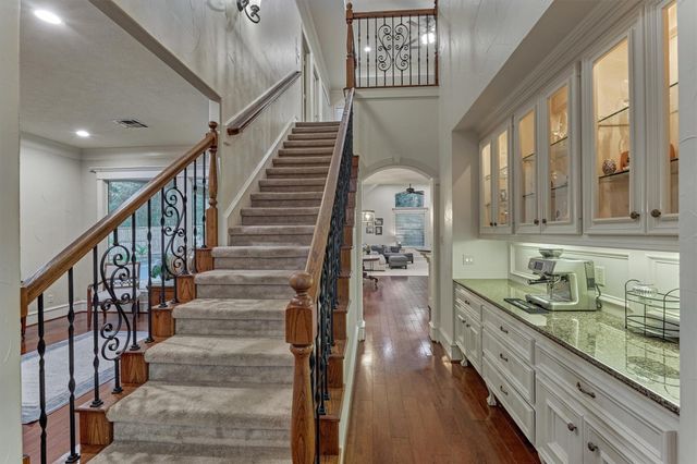 7 Stanwick Place, The Woodlands, TX 77382