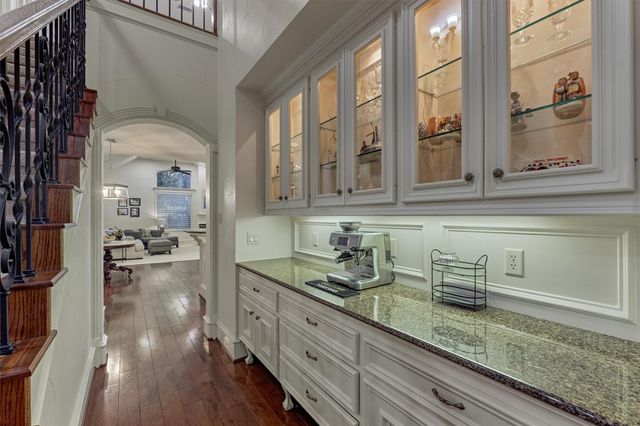 7 Stanwick Place, The Woodlands, TX 77382