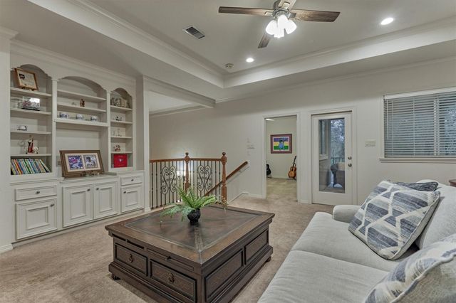 7 Stanwick Place, The Woodlands, TX 77382