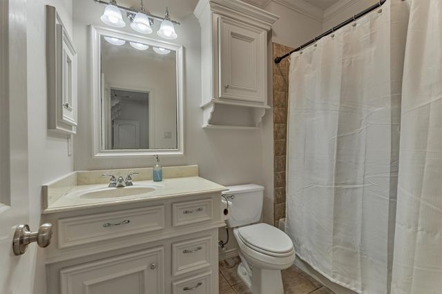 7 Stanwick Place, The Woodlands, TX 77382