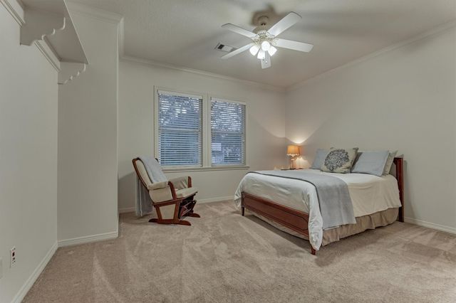 7 Stanwick Place, The Woodlands, TX 77382