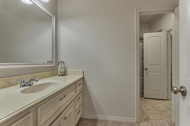 7 Stanwick Place, The Woodlands, TX 77382