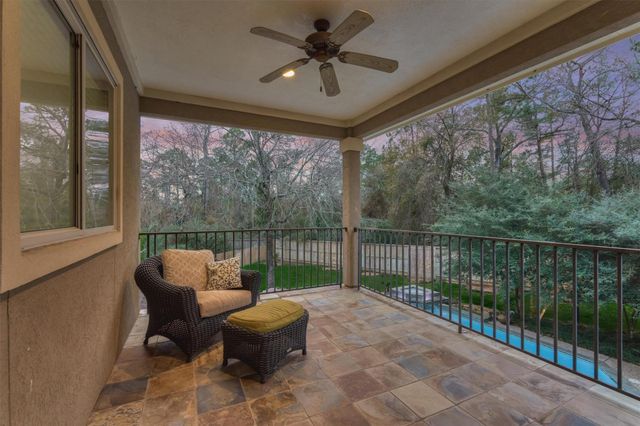 7 Stanwick Place, The Woodlands, TX 77382