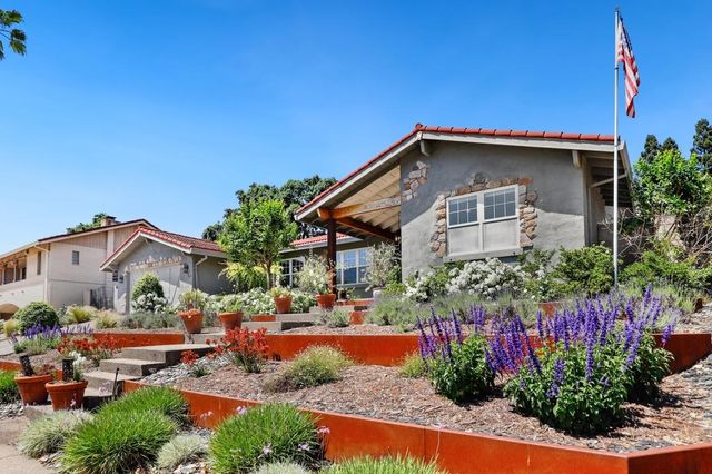 6058 13th St, Sacramento, CA 95822