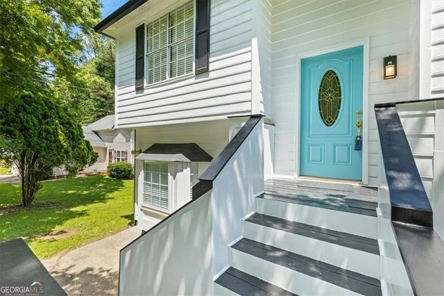 5250 Forest Downs Lane, Atlanta, GA 30349