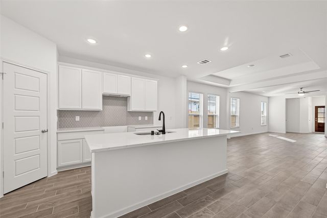 2919 Copper Falls Drive, Iowa Colony, TX 77583