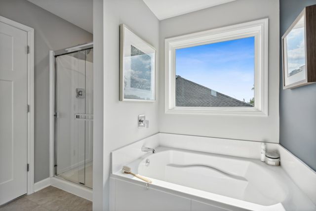 1083 Adamstown Drive, Rosemount, MN 55068
