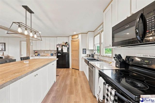10072 Hardwick Rd, Nichols, SC 29581
