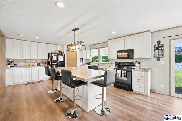 10072 Hardwick Rd, Nichols, SC 29581
