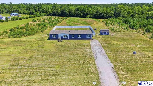 10072 Hardwick Rd, Nichols, SC 29581