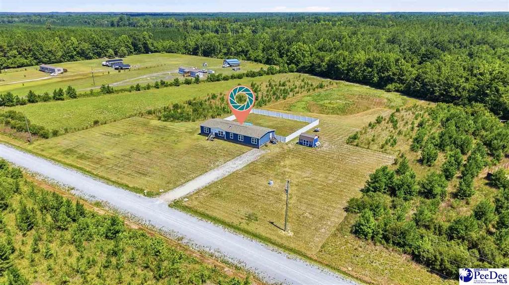 10072 Hardwick Rd, Nichols, SC 29581