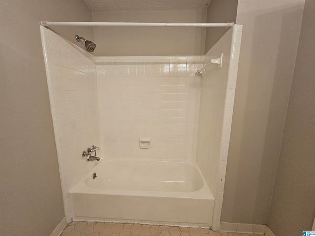 6324 STONEHAVEN LANE, Pinson, AL 35126