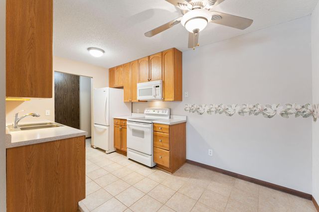 14630 Garrett Avenue 506, Apple Valley, MN 55124