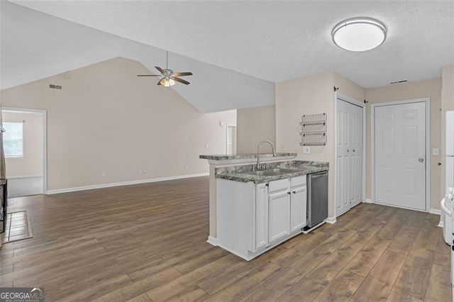 1315 SWEETWATER Court, Mcdonough, GA 30253