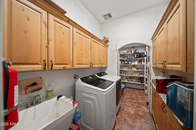 35916 N 213TH Drive, Wittmann, AZ 85361