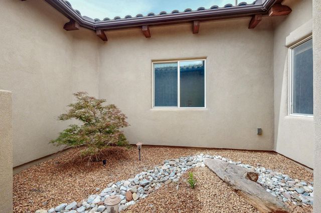 9124 Twilight Lane NE, Albuquerque, NM 87122
