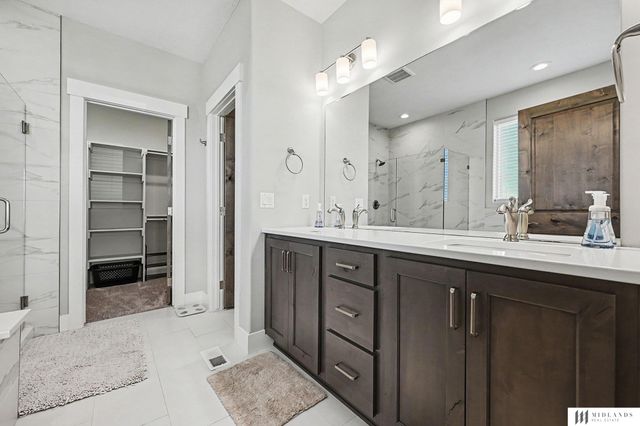 11976 S 118th Avenue, Papillion, NE 68046