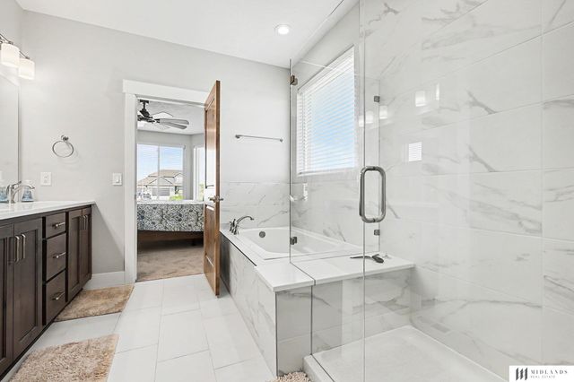11976 S 118th Avenue, Papillion, NE 68046