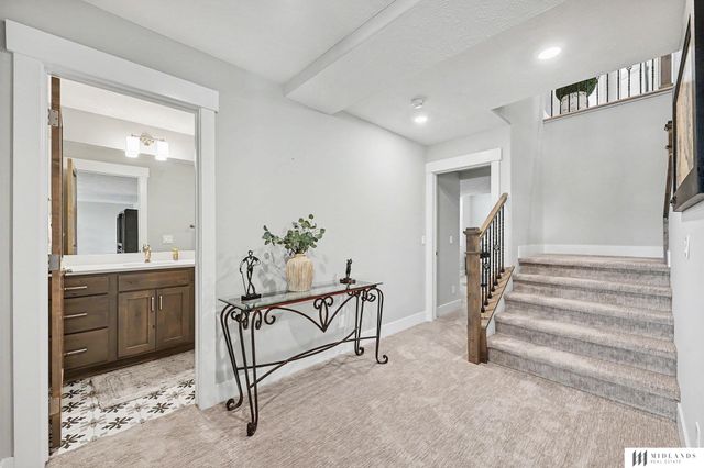 11976 S 118th Avenue, Papillion, NE 68046