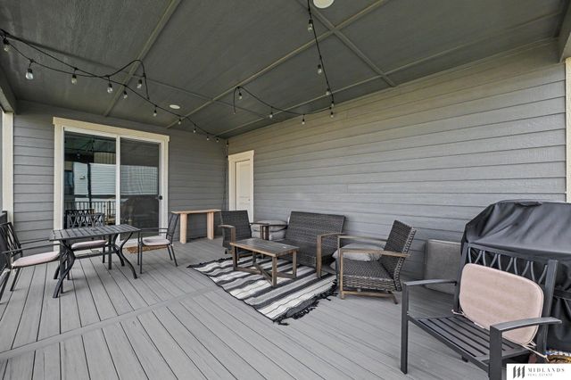 11976 S 118th Avenue, Papillion, NE 68046