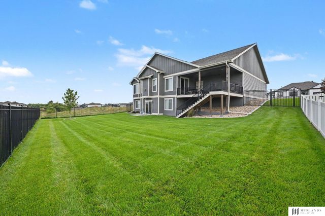 11976 S 118th Avenue, Papillion, NE 68046