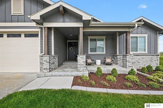 11976 S 118th Avenue, Papillion, NE 68046