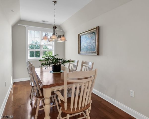 284 Victoria Drive 284, Bridgewater Twp., NJ 08807