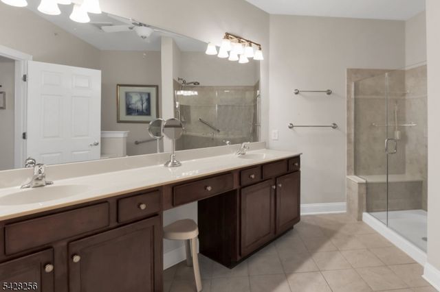 284 Victoria Drive 284, Bridgewater Twp., NJ 08807