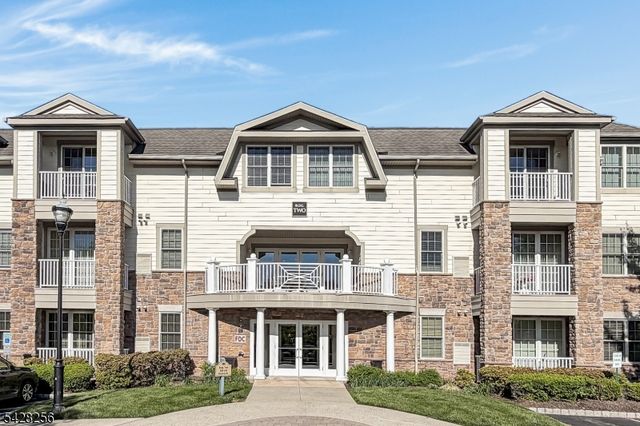 284 Victoria Drive 284, Bridgewater Twp., NJ 08807